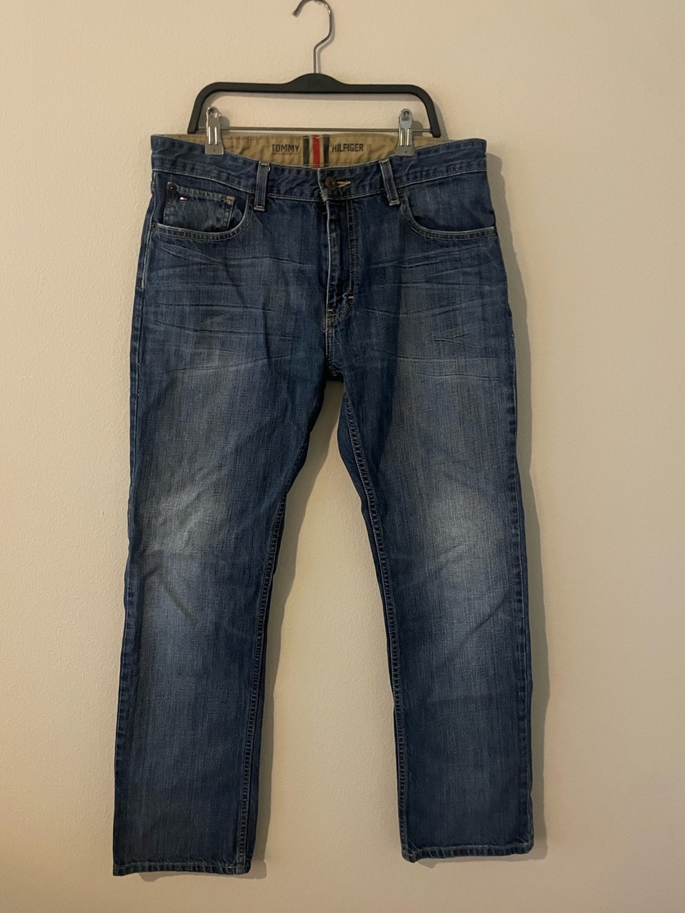 Tommy Hilfiger Men’s 32x32 Heritage Bootcut Jeans
